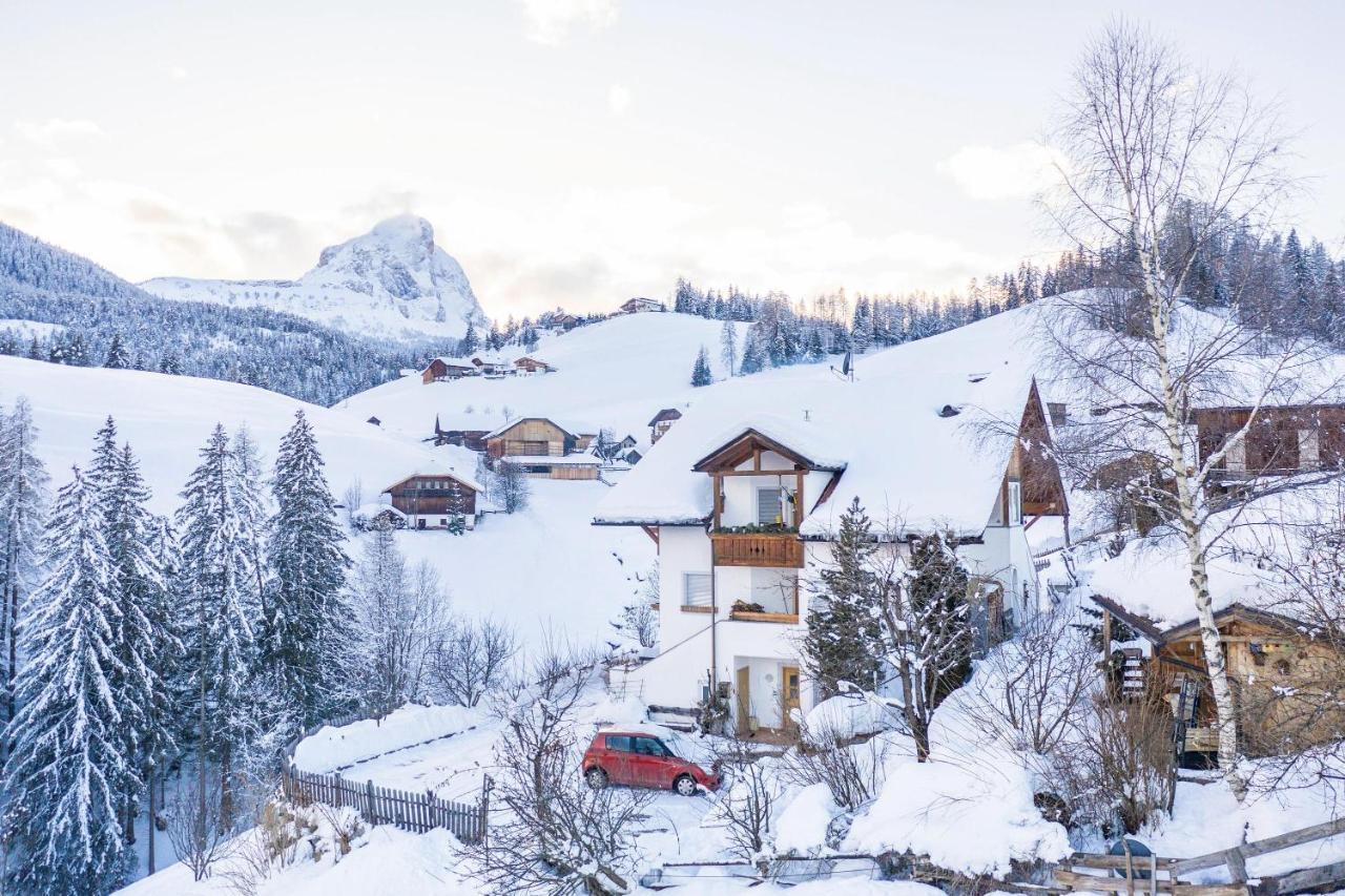 Haus Belodei - Apt A ซานมาร์ตีโน อิน บาร์เดีย ภายนอก รูปภาพ